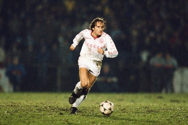 Allan Simonsen: o pequeno gigante dinamarqus