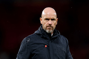 Leverkursen avana para ter Erik ten Hag como substituto de Xabi Alonso